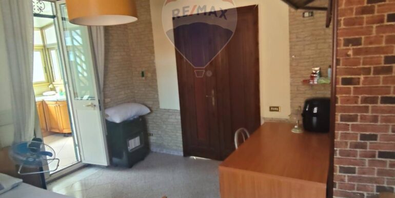 20250924172501-986669-10