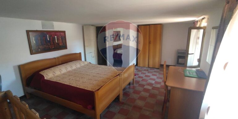 20250924172516-986669-15