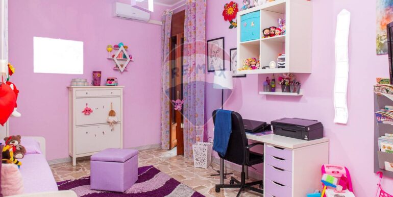 20250924182834-987099-15