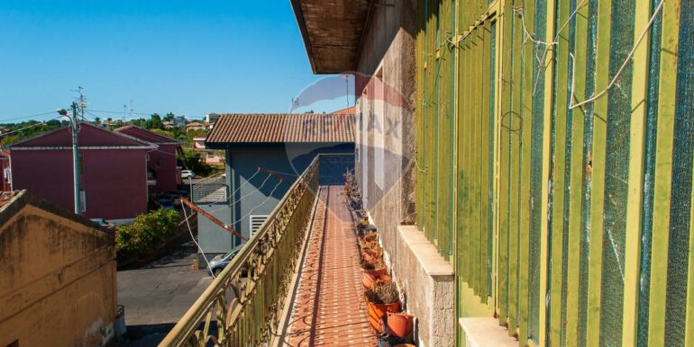 20250924190747-986638-17