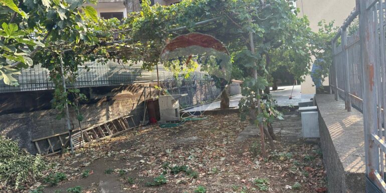 2025092484236-985758-16