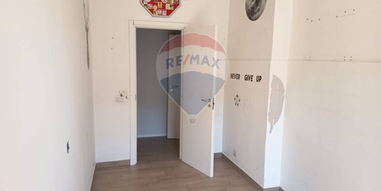 20250925171141-987715-9