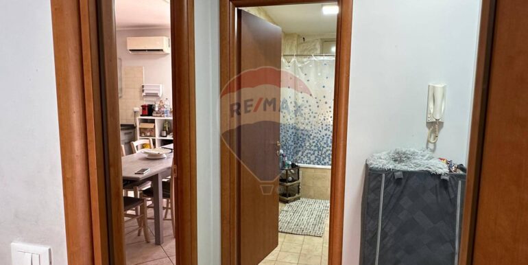 20250925192122-987785-16