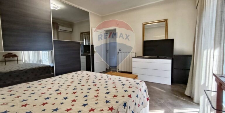 20250926114802-987858-11