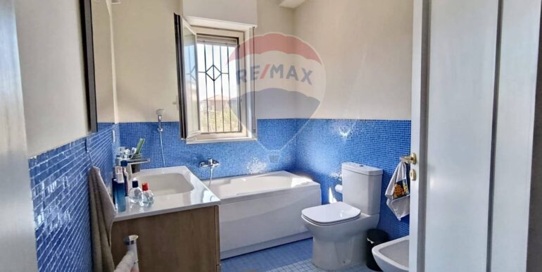 20250926114818-987858-18