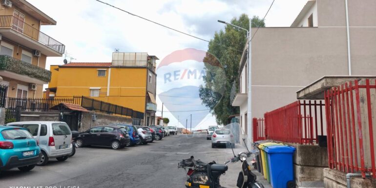 20250926125845-987884-11