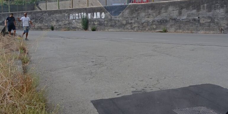 20250926193129-988779-3