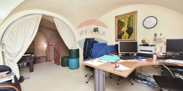 20250926195334-988781-13