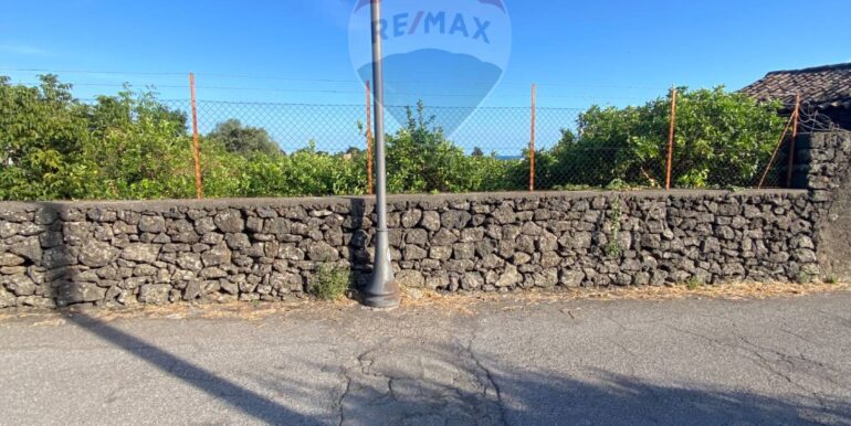 2025092694204-986654-6