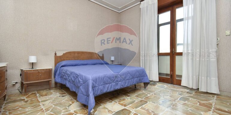 20250927105644-988799-12