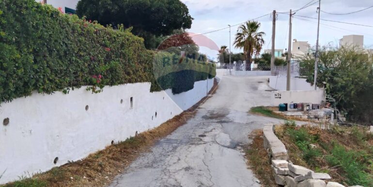 20250928175203-988854-17