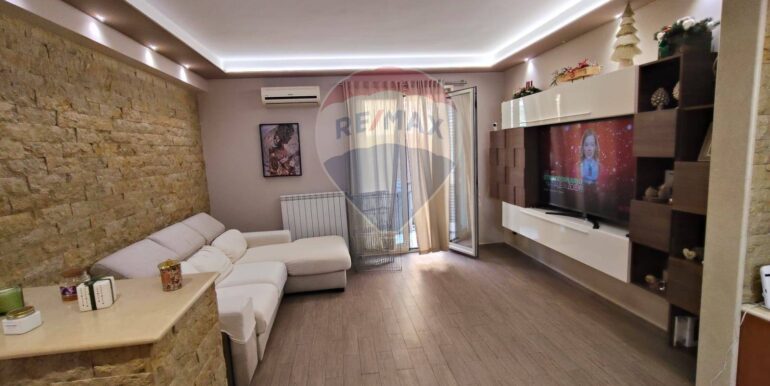 20250928191651-988859-3