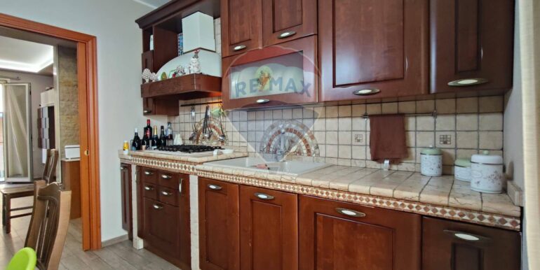 20250928191737-988859-15