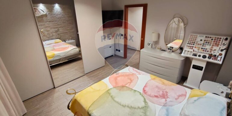 20250928191806-988859-20