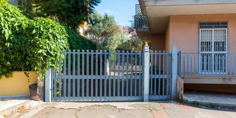 20250929103046-983442-4