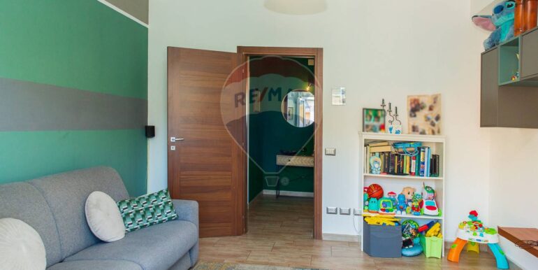 20250929103109-983442-10