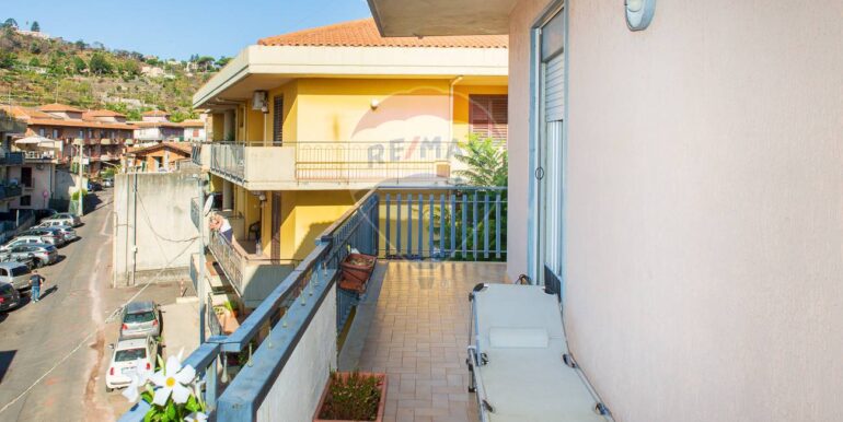 20250929103112-983442-11