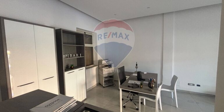 20250929132349-988980-8