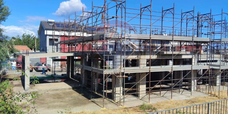 20250929142835-988985-9