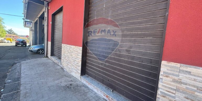 20250929185913-989101-15