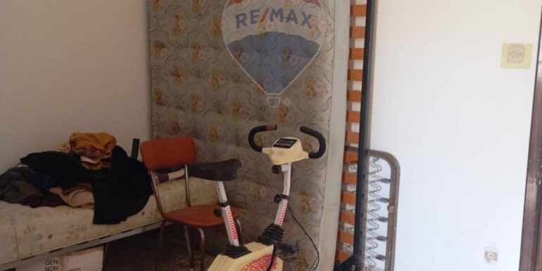 20250929192726-989110-6