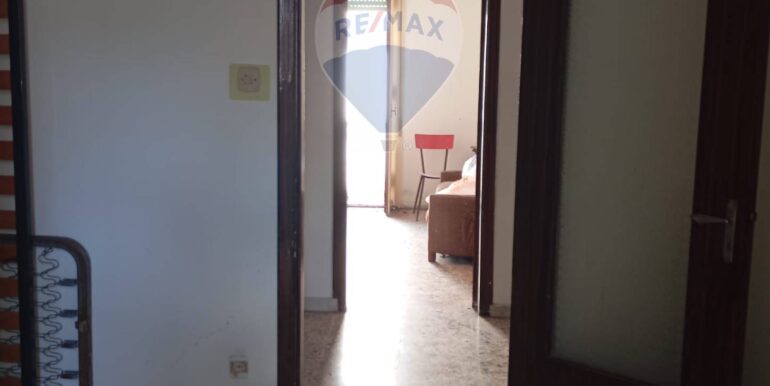 20250929192823-989110-15