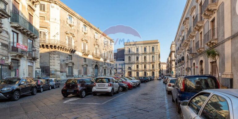 20250930120548-989521-4