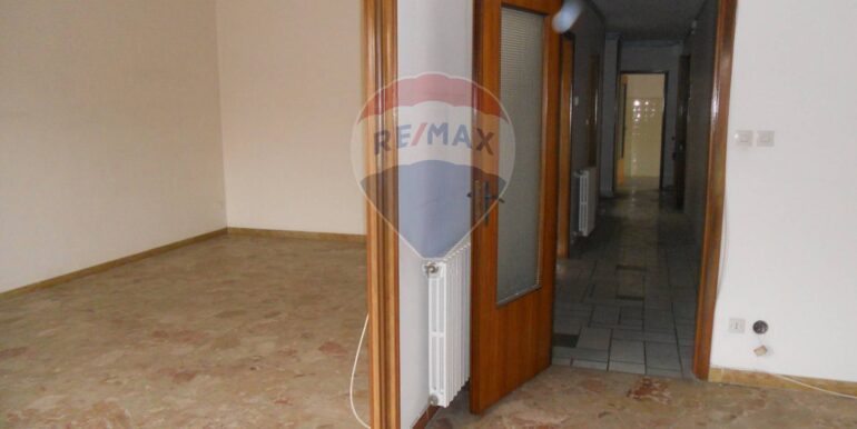 20250930170127-990444-6