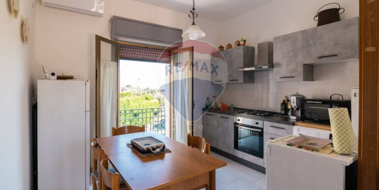 20250930173749-990734-8