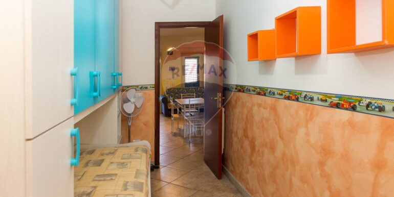 20250930175822-988840-14