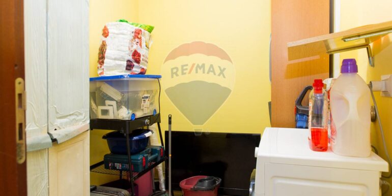 20250930175848-988840-22