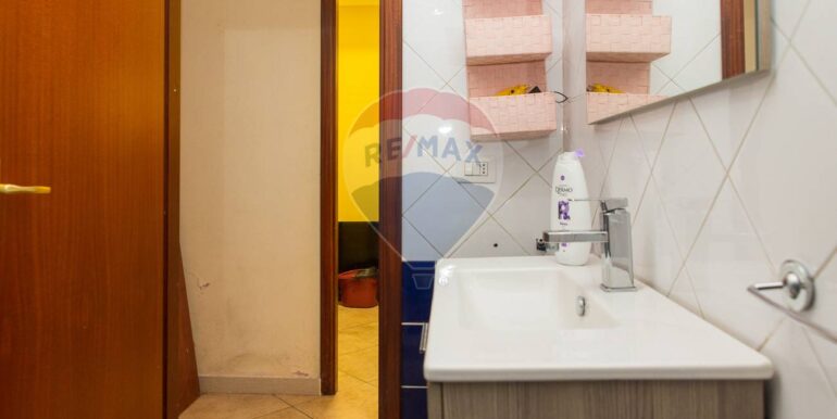 20250930175900-988840-26