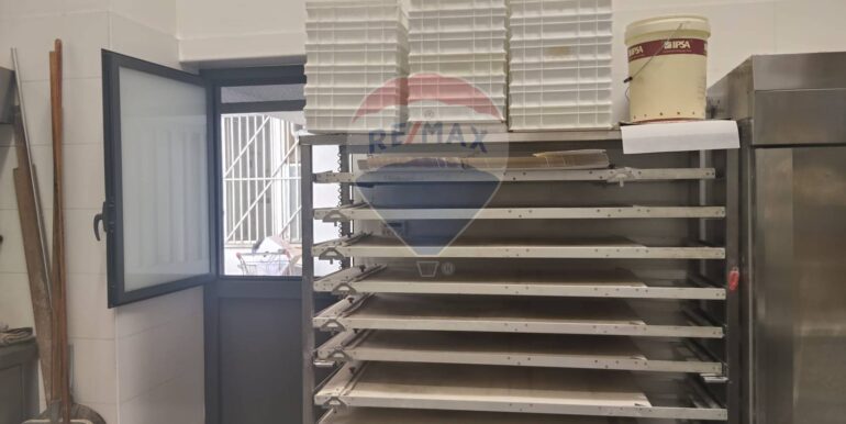 20250930181854-990739-7