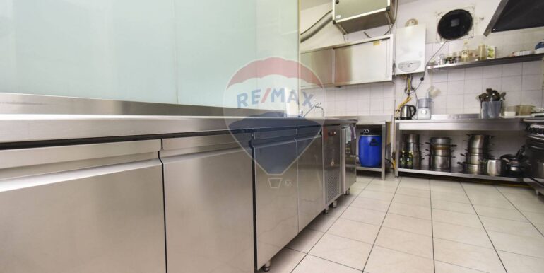 20250930195636-990783-6