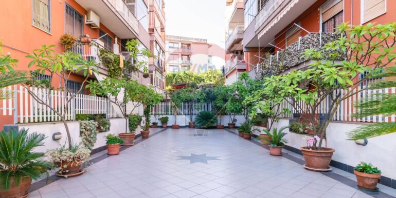 20250930224522-990794-30