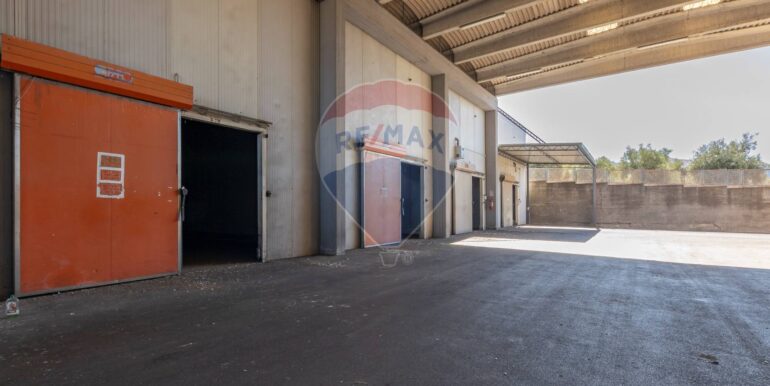 20251001102325-986652-13