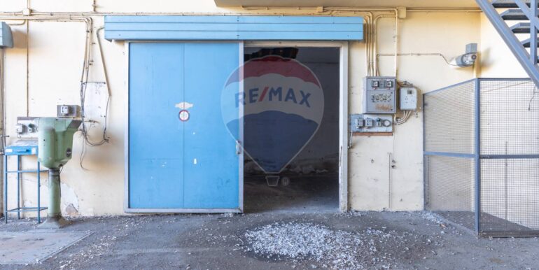 20251001102347-986652-19