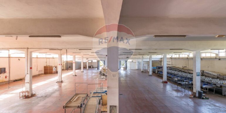 20251001102401-986652-22