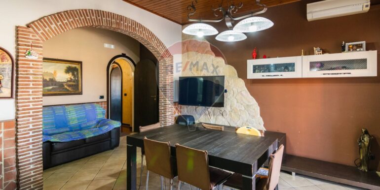 20251001103827-990820-19