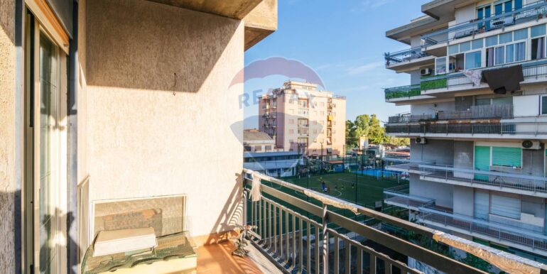 20251001103938-990820-37