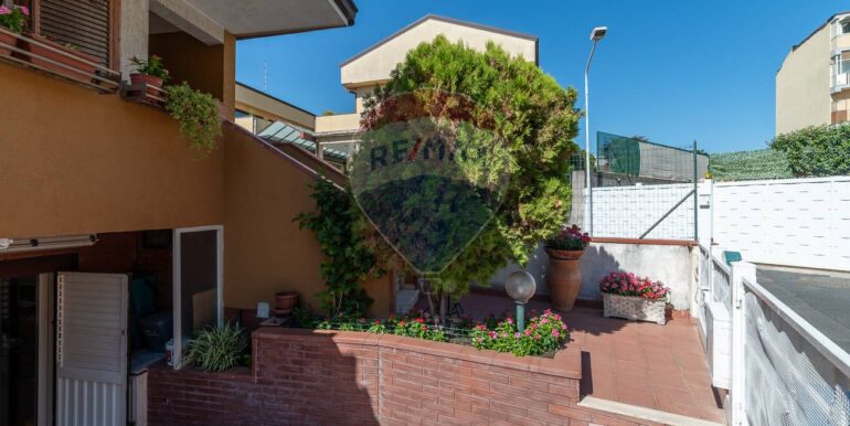 20251001104531-990824-5