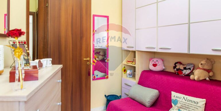 20251001111602-990816-31