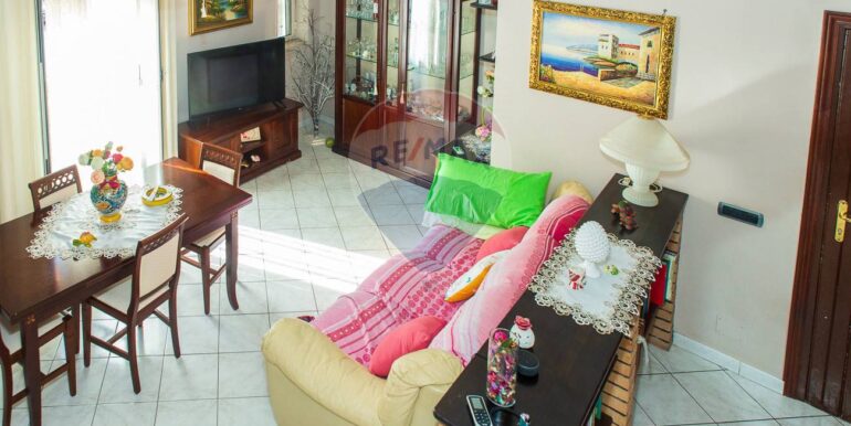 20251001111659-990816-51