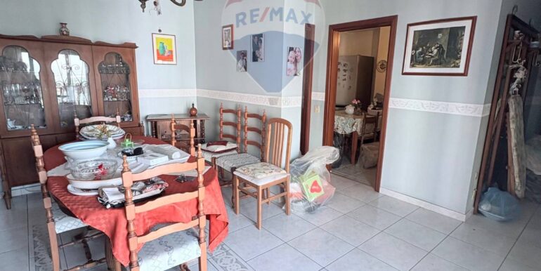 20251001190205-991038-1