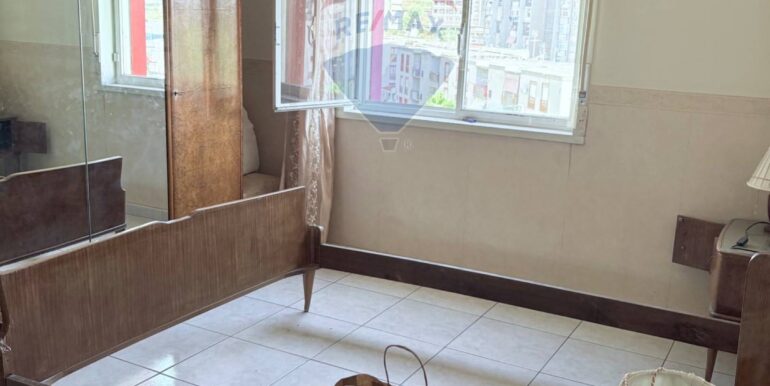 20251001190211-991038-2