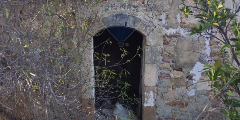 20251001205818-987794-7