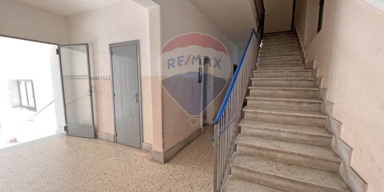 2025100191912-990807-4