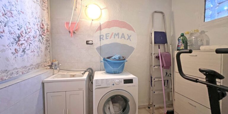 2025100192005-990807-20