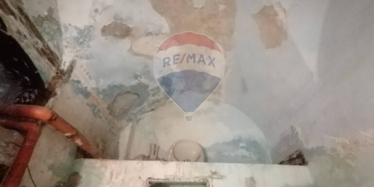 20251002111210-991126-3