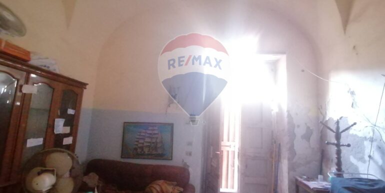 20251002111214-991126-4